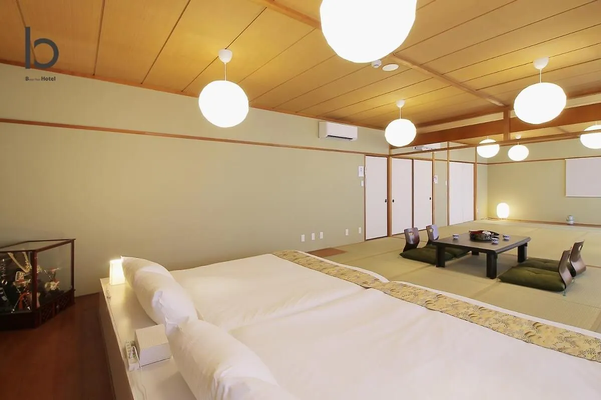 Hanagin - Large 2 Bedroom Apartment For 12People 301 Hiroshima Japan